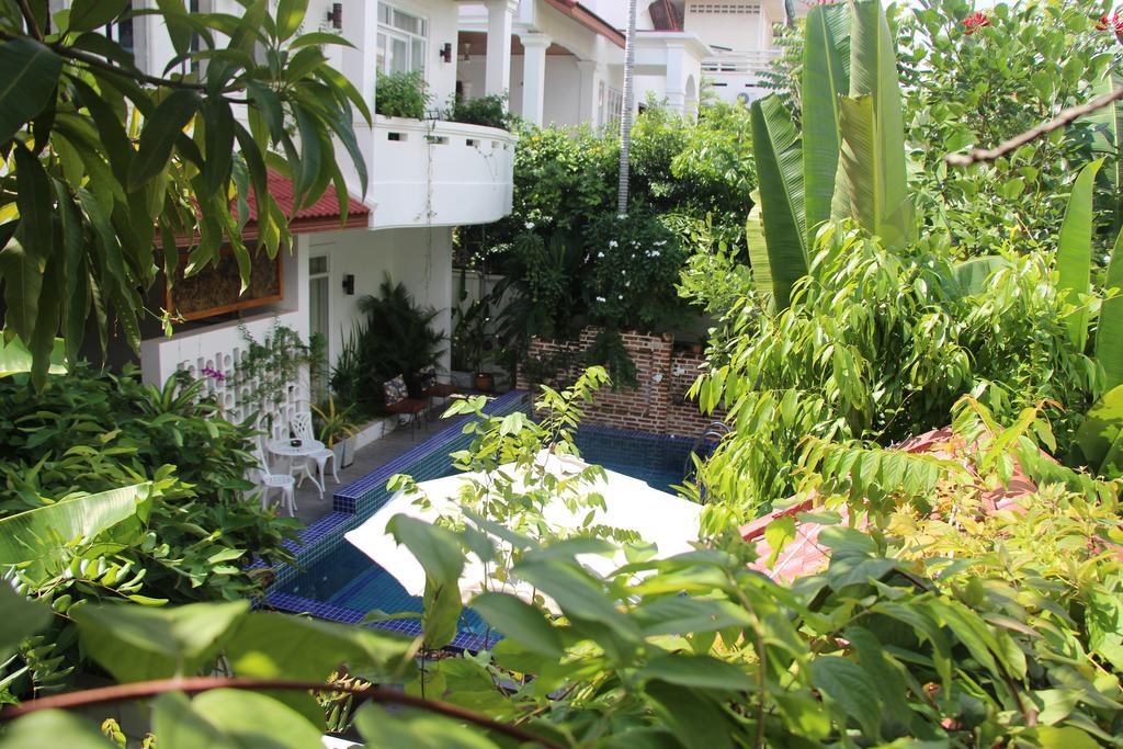 VMANSION Boutique Hotel Phnom Penh Extérieur photo
