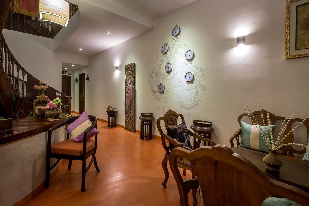 VMANSION Boutique Hotel Phnom Penh Extérieur photo