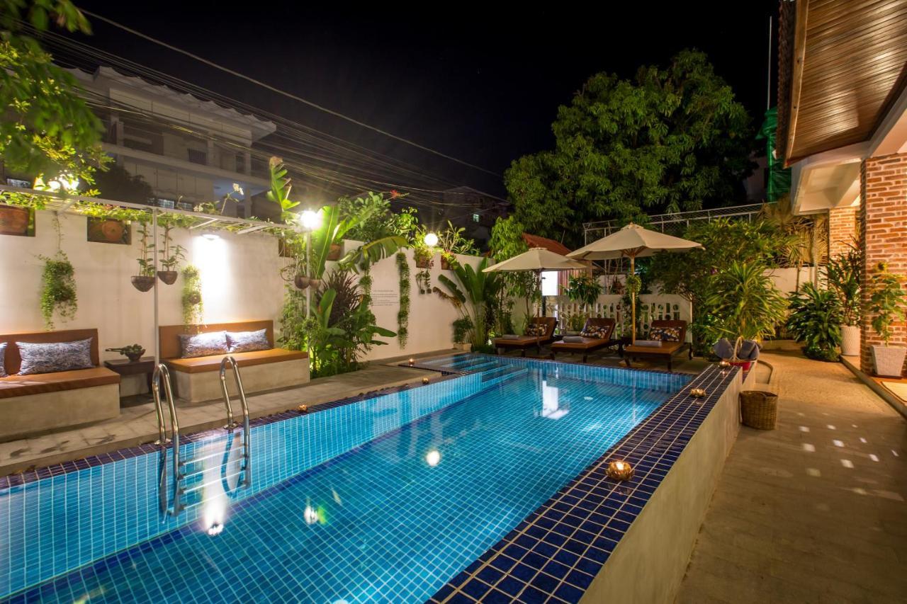 VMANSION Boutique Hotel Phnom Penh Extérieur photo